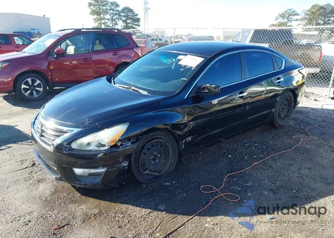 2015 Nissan Altima 2.5 S from USA, damaged, VIN 1N4AL3AP0FN316685